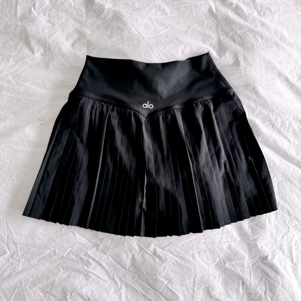 ALO Yoga Tennis Skirt, Black, Size Small